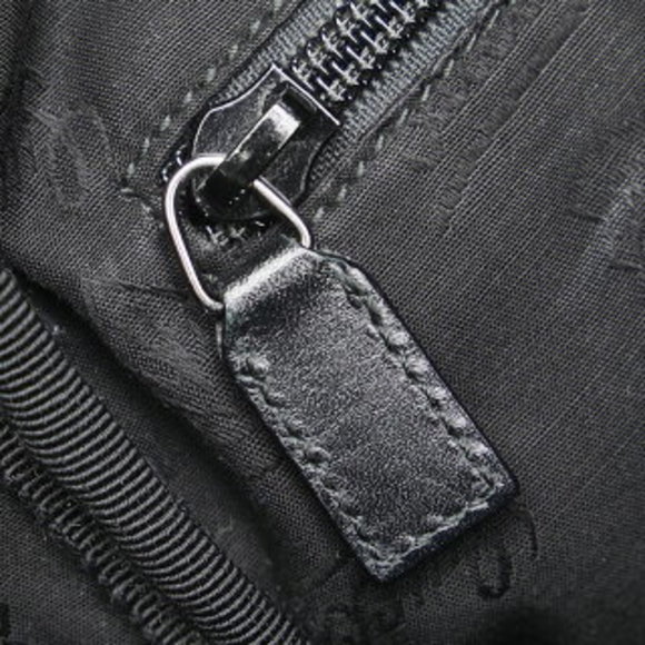 Gucci GG Implement Pochette Crossbody Shoulder Bag Black Leather - Picture 6 of 8